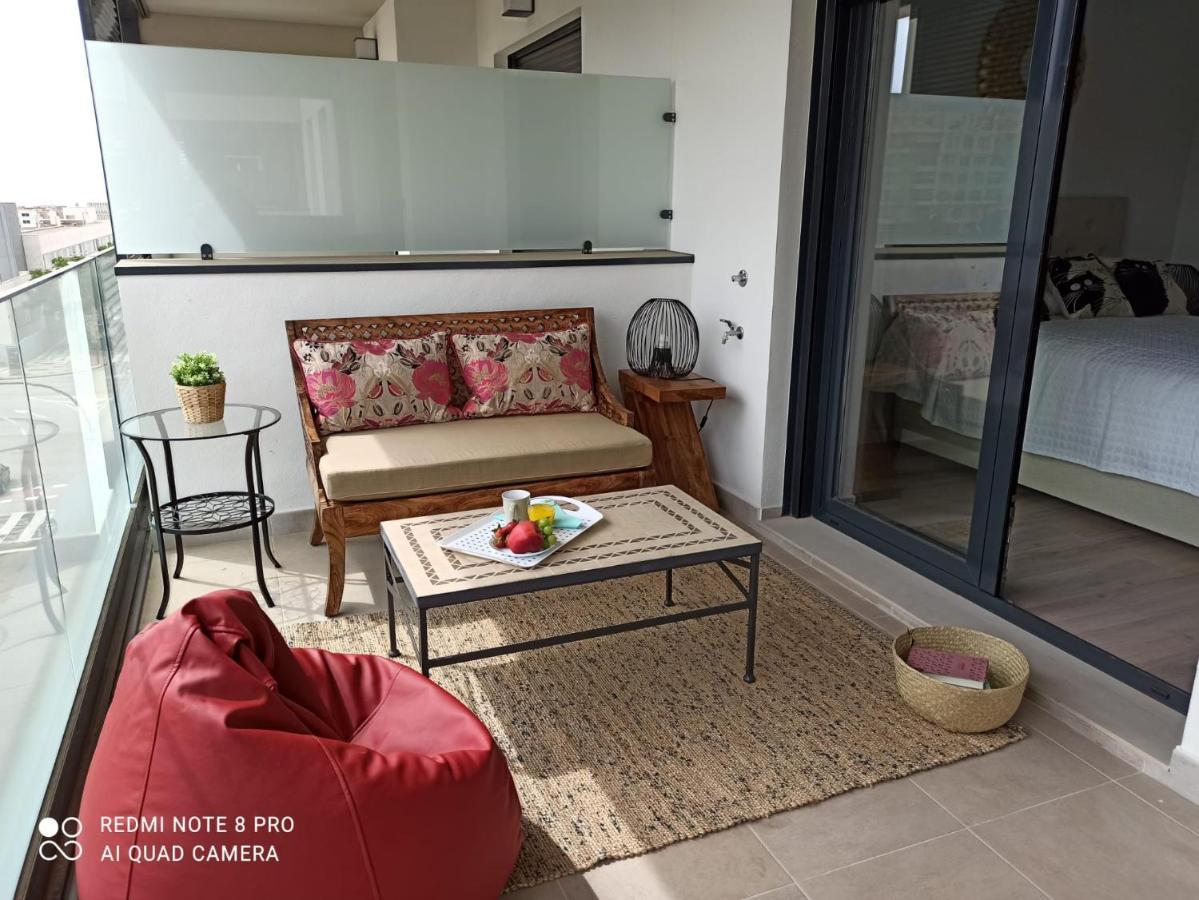 Teatinos Suite Malaga Exterior photo